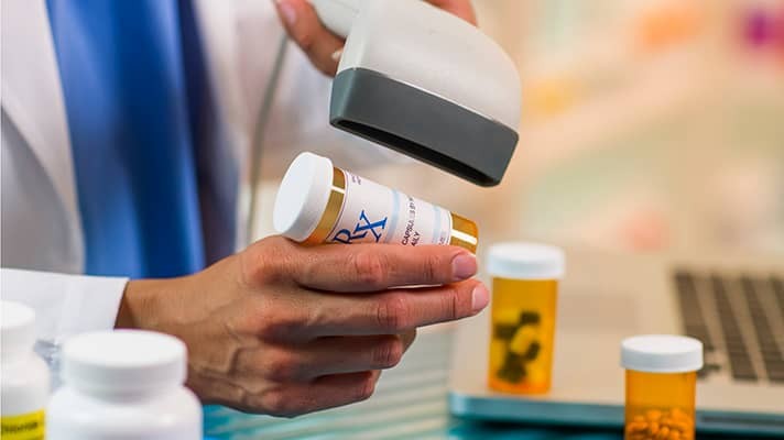 RFID na Distribuição de Medicamentos: Construindo um Sistema Farmacêutico Mais Seguro e Transparente
