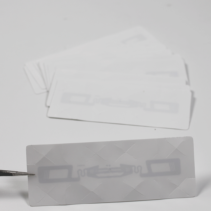 Etiqueta RFID UHF para para-brisa 860~960MHz