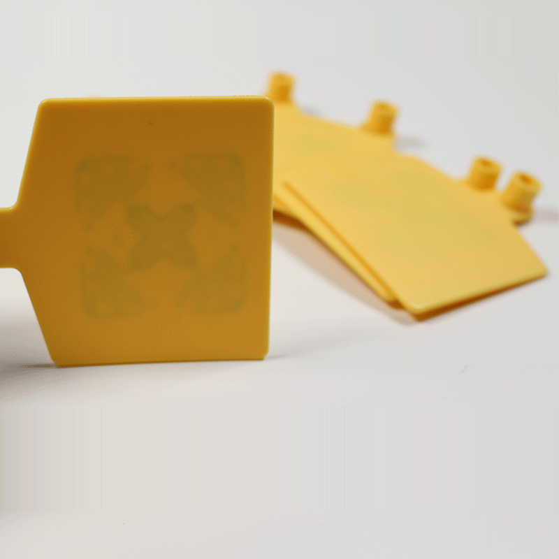 Etiquetas auriculares RFID UHF para animais ISO18000-6c Gen2