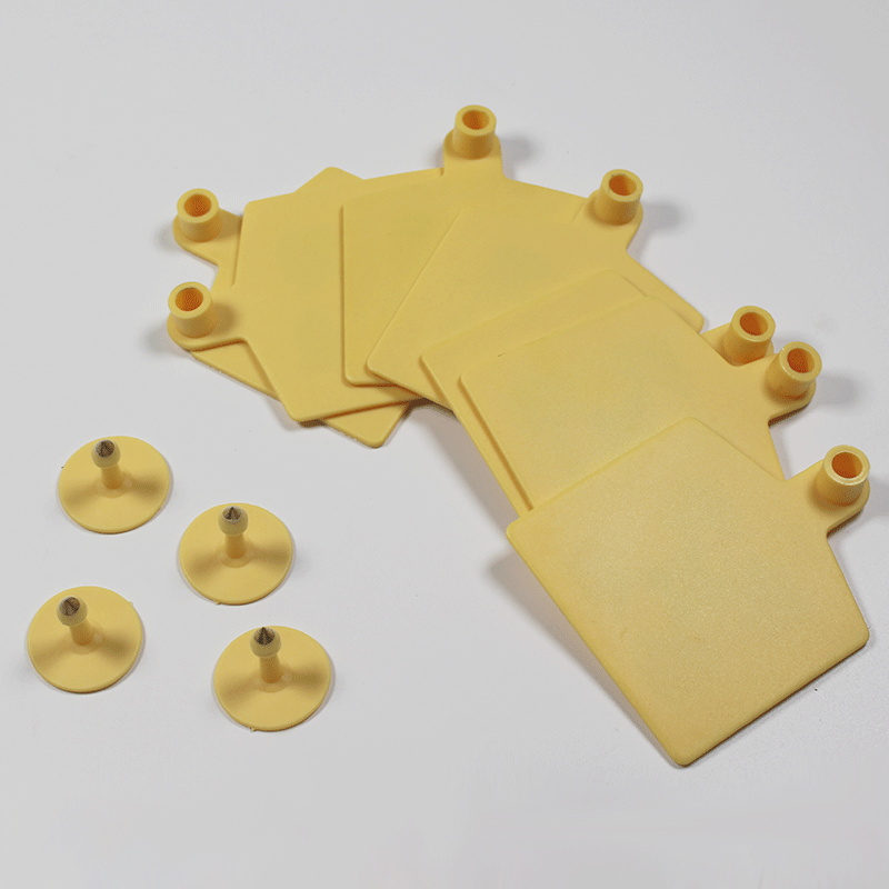 Etiquetas auriculares RFID UHF para animais ISO18000-6c Gen2