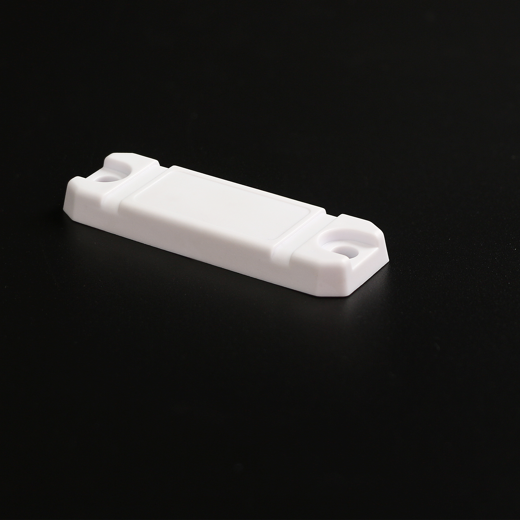 Etiqueta RFID UHF ABS anti-metal para paletes de armazém