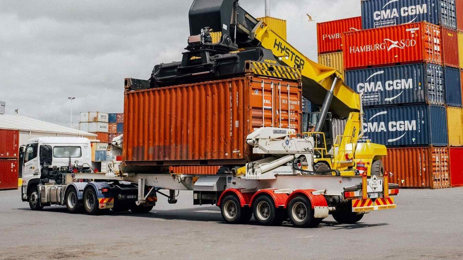 Enhancing Multimodal Container Transport in Ports with RFID Technology